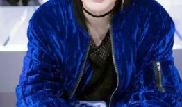 记者爆料蔡徐坤生日视频,粉丝感动不已