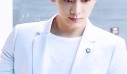 娱乐圈爆料君杨幂李易峰,甜蜜互动引热议