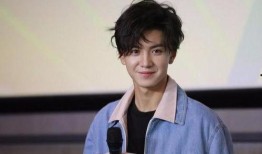 圈内知情人爆料陈哲远沈月,甜蜜互动引粉丝热议