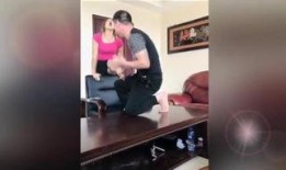 全网爆料挠脚心视频,挠脚心视频引发网友热议，揭秘挠脚心背后的秘密