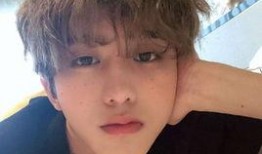 记者爆料蔡徐坤生日视频,粉丝感动不已